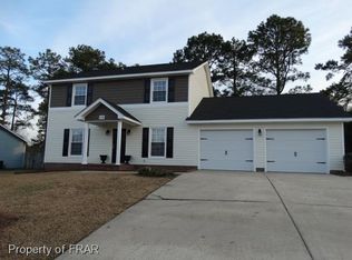 532 Old Farm Rd, Fayetteville, NC 28314