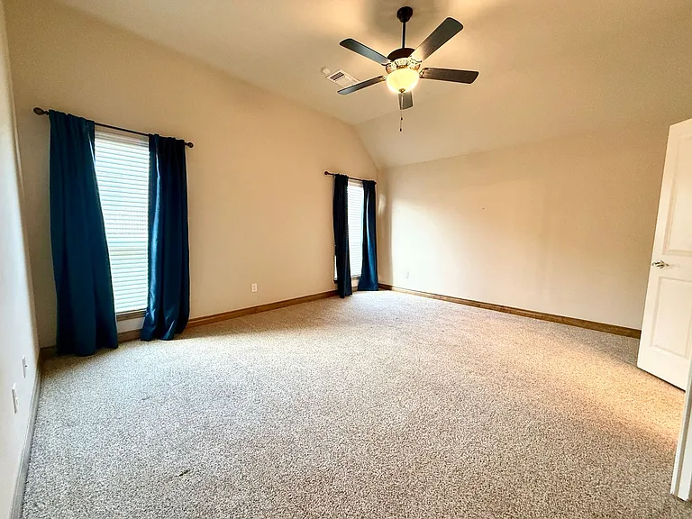 706 Sedona Dr — Photo 10