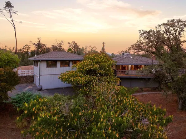 11620 Deschutes Rd, Bella Vista, CA 96008
