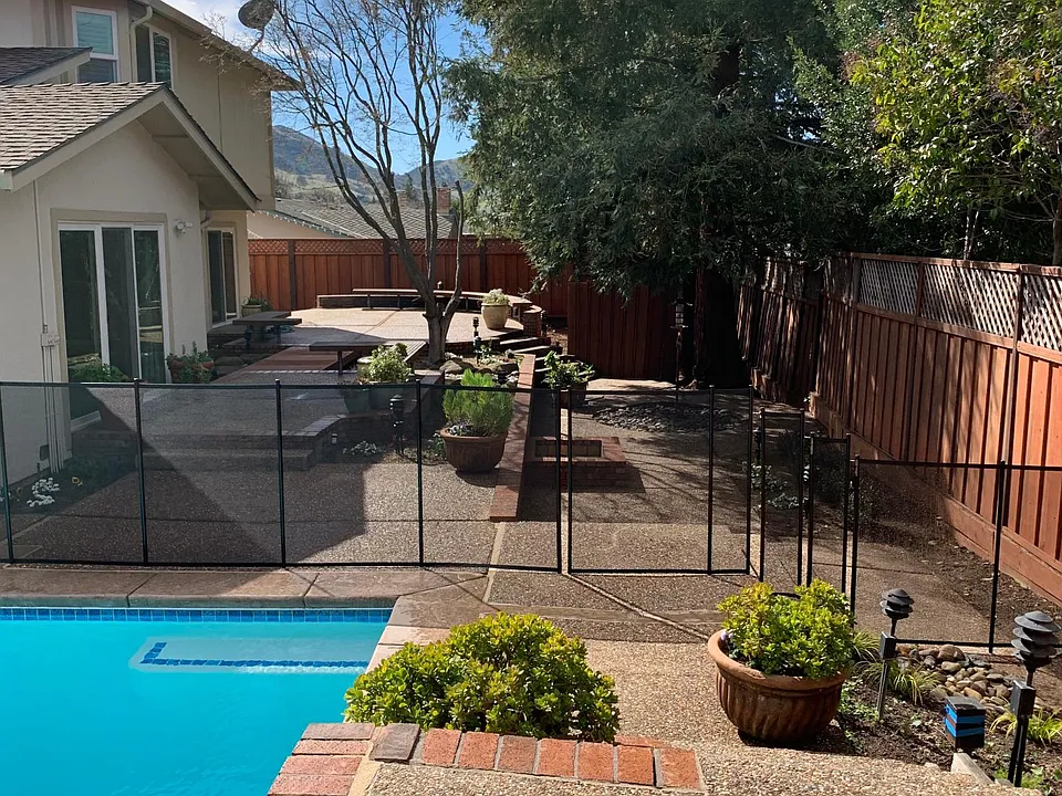 1819 Yolanda Cir