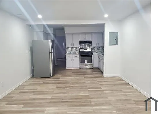 6929 60th Ave #2 — Photo 3