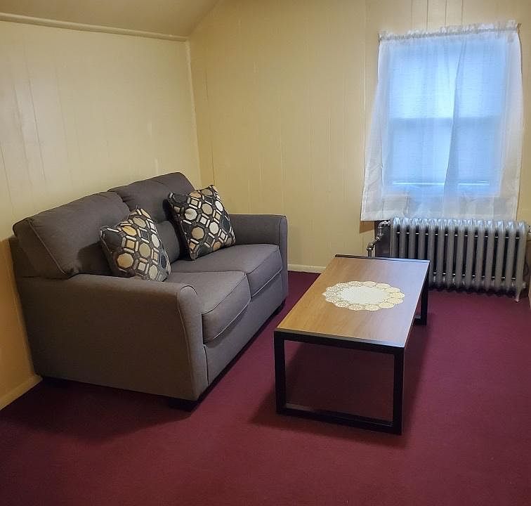 1st image of 114 N Columbus Ave