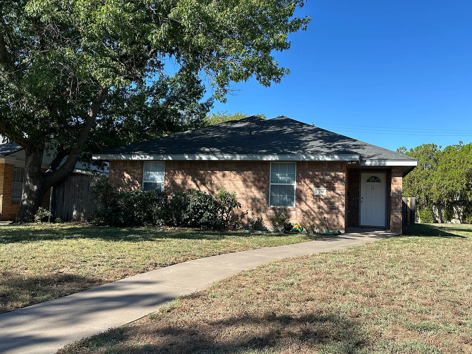 3 bed, 1398 sqft, $2,695 — Photo 1
