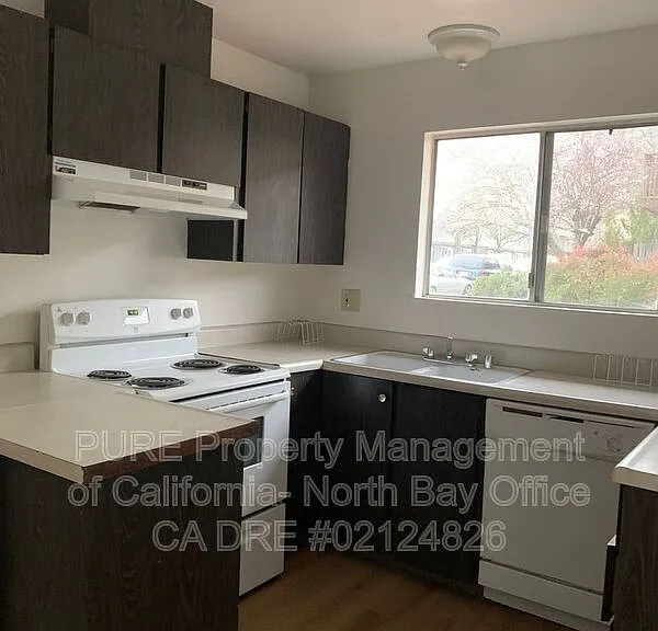 106 Laws Ave #A-E — Photo 2