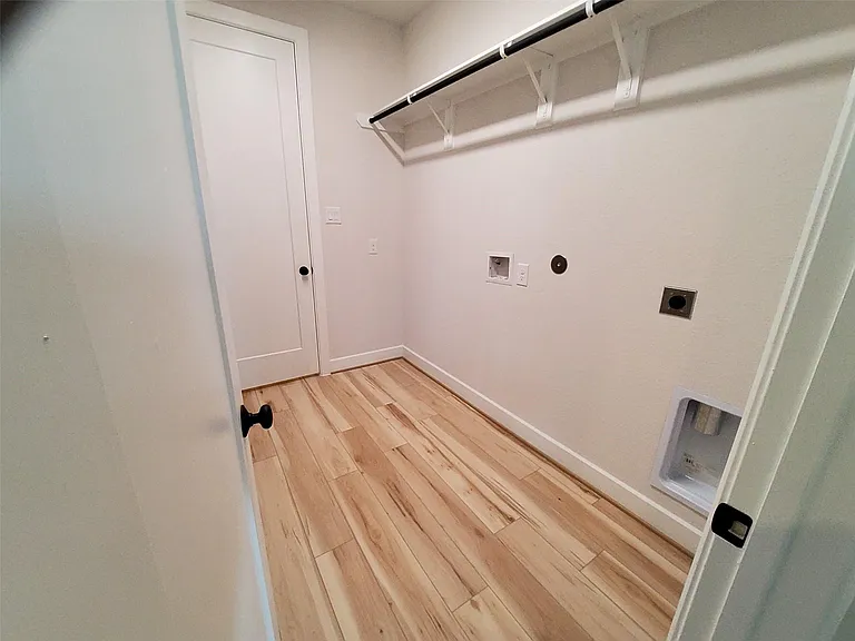 20814 Flat View Dr — Photo 14