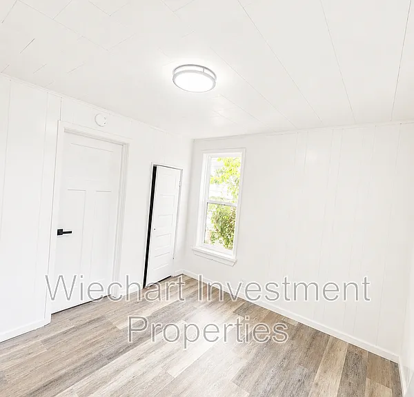 770 Richie Ave — Photo 5