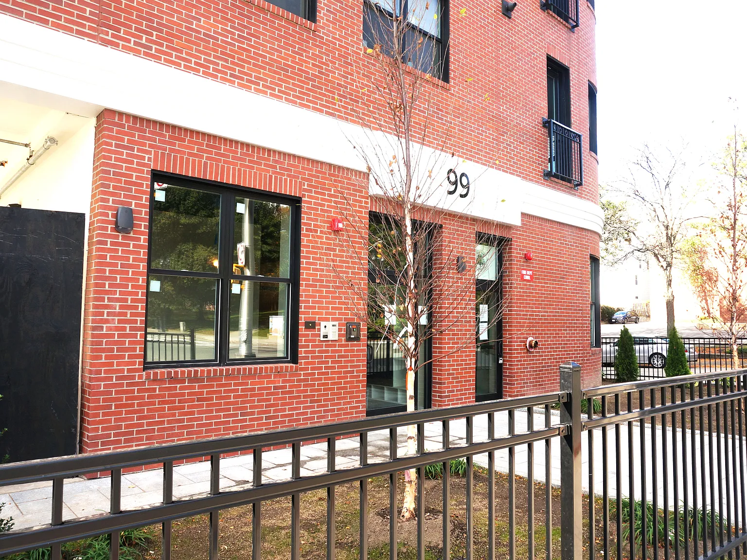 2 bed, 1081 sqft, $3,150 — Photo 3