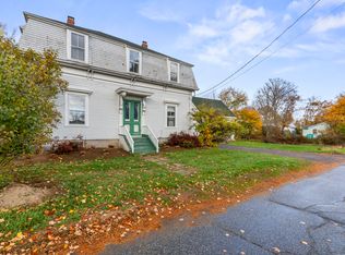 27 Gardiner Street, Richmond, ME 04357
