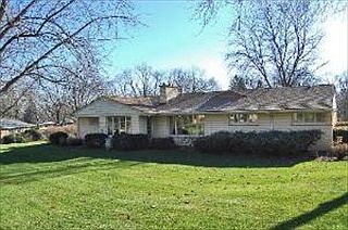 2nd image of 352 Park Dr