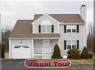 32 Nadine Ln, North Andover, MA 01845