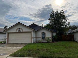 6122 Alpenrose Ave, Jacksonville, FL 32256