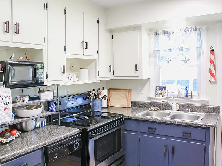 440 Apple Grove Blvd — Photo 9
