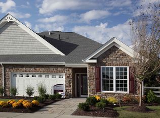 1023 Presidents Dr, Lititz, PA 17543