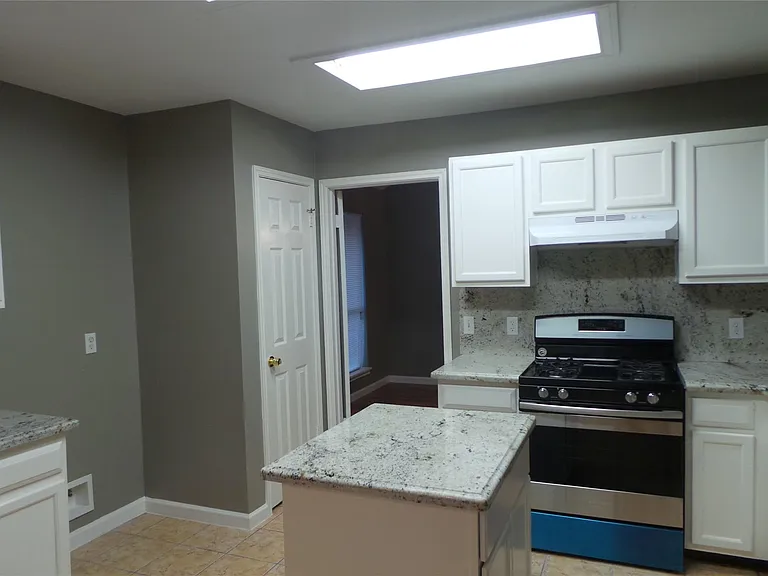 4918 Sterling Xing — Photo 21