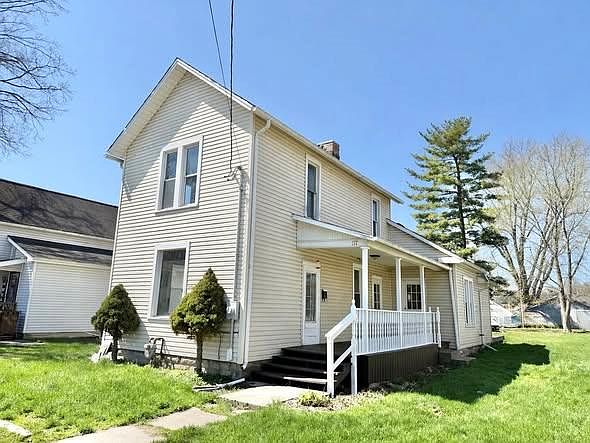 1st image of 117 N Center St