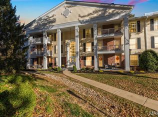 1530 Bedford Forge Ct APT 15, Chesterfield, MO