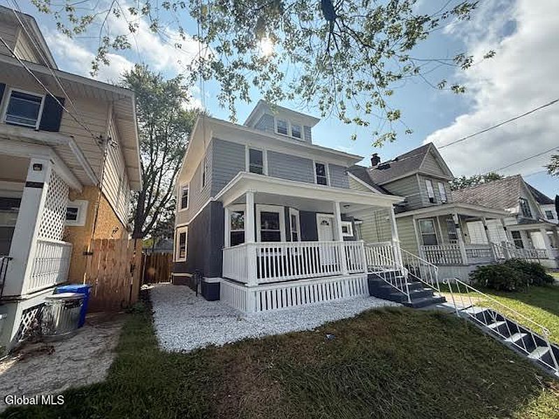 3rd image of 29 Columbia Street