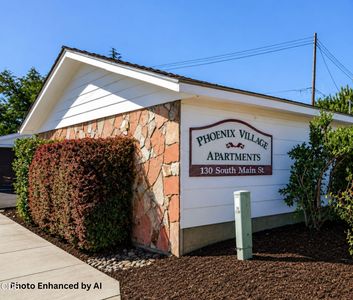 130 S Main St, Phoenix, OR, 97535