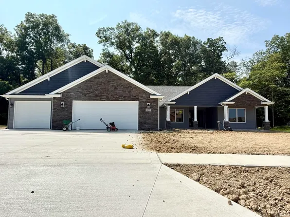 1099 W Fawn Ct, Columbia City, IN 46725