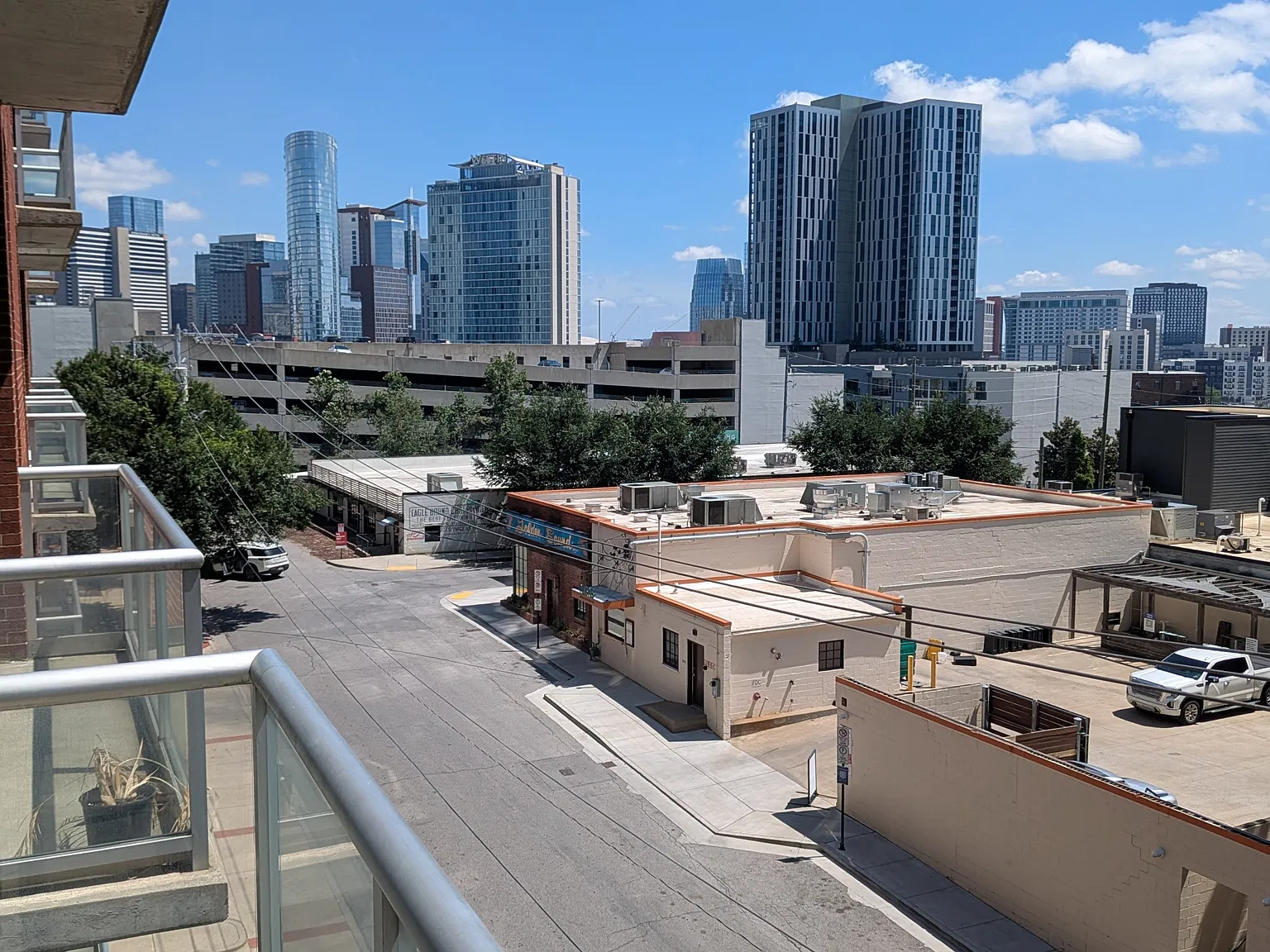 600 12th Avenue South #611 - 1 — Photo 4