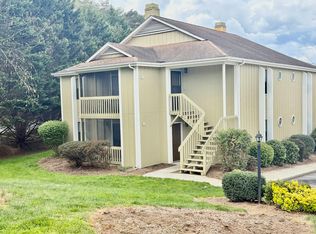 110 Heywood Rd APT 11A, Arden, NC 28704