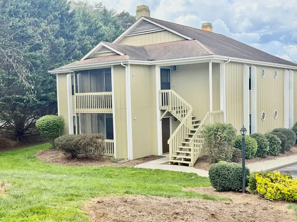 110 Heywood Rd, Arden, NC