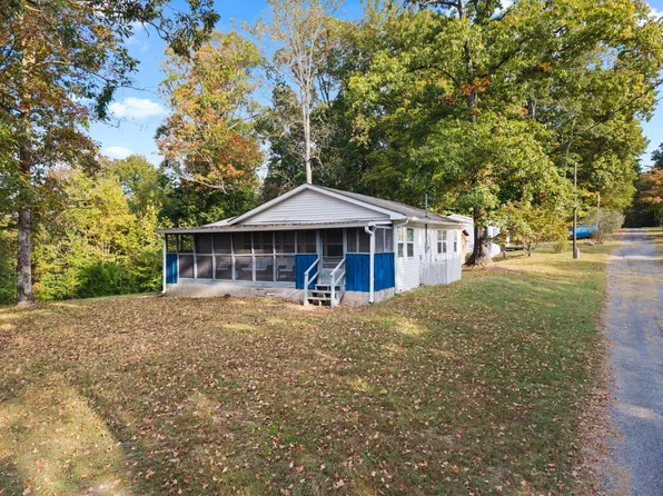 83 Calhoun Ave, Cadiz, KY 42211