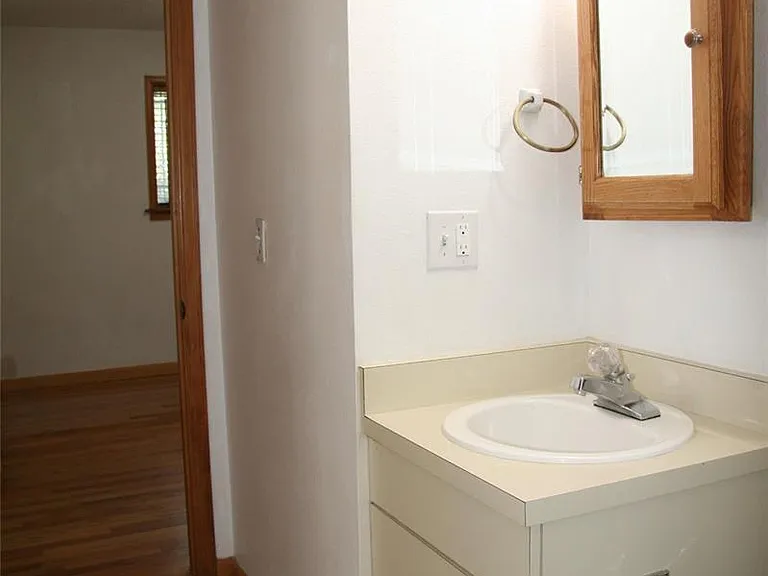 11095 E Kentucky Ave — Photo 23