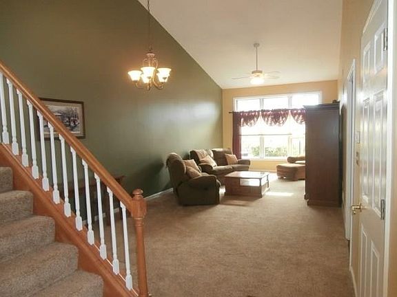 3rd image of 503 Hunt Club Dr