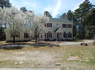 128 Dolphin Dr, Manteo, NC 27954