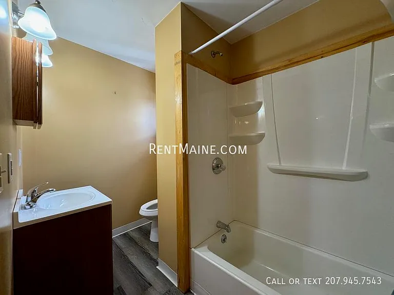 114 Bridge St #3 — Photo 14