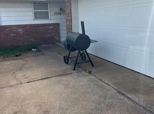 5376 NW 45th St, Warr Acres, OK 73122