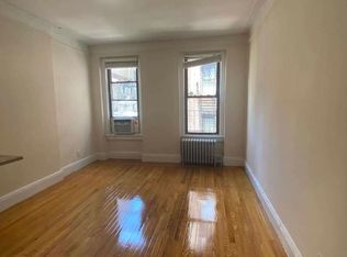 435 E 74th St #C2, New York, NY 10021