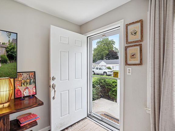 2nd image of 9065 Elmhurst Ave