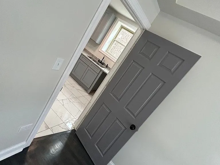 7730 S Cornell Ave #3 — Photo 57