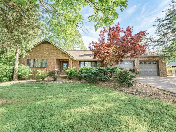 106 Northpointe Dr, Mountain Home, AR 72653