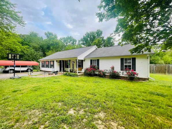 1012 1/2 Pioneer Rd, Searcy, AR 72143