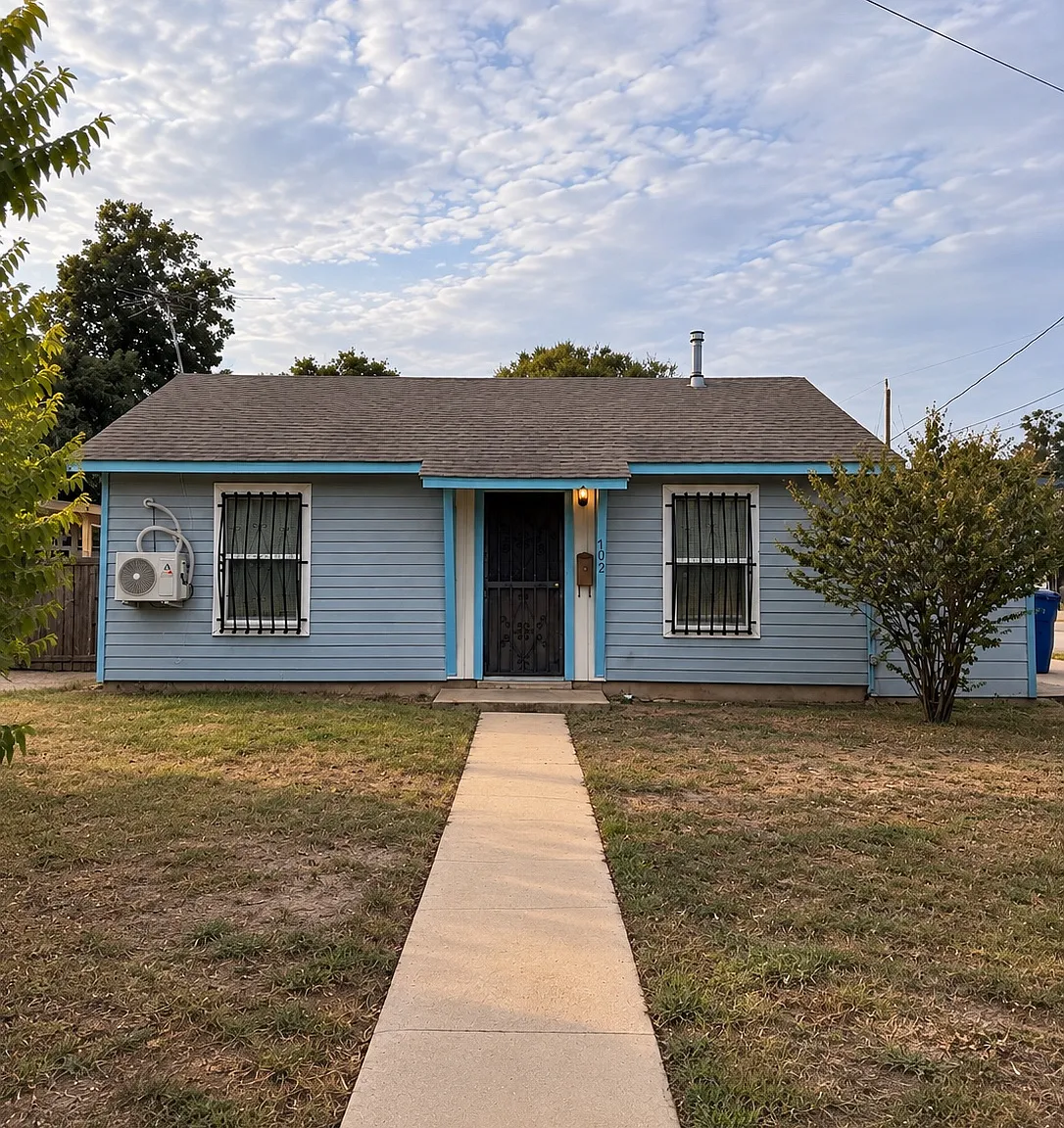 2 bed, 1048 sqft, $1,400 — Photo 1