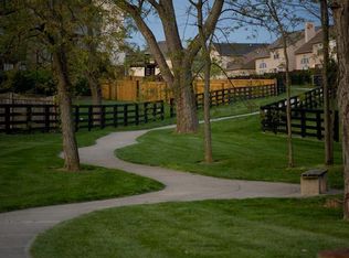 925 Jouett Creek Dr, Lexington, KY 40509