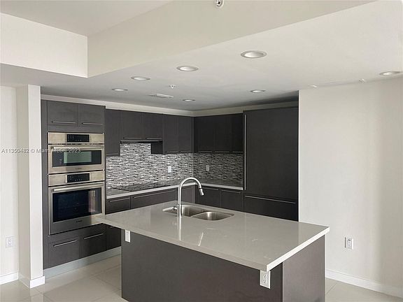 3rd image of 7875 NW 107th Ave APT 613