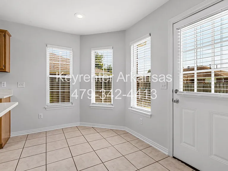 3805 SW Carriageway Ave — Photo 13