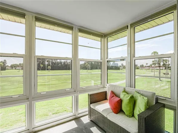 55 Woodland Drive #206, Vero Beach, FL 32962