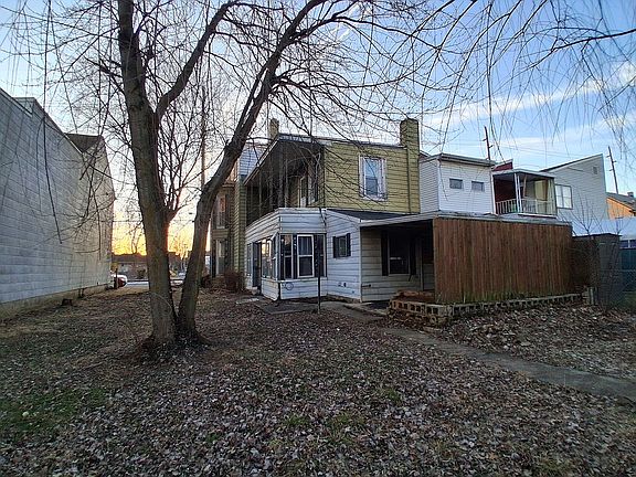 4th image of 440 N 4th St