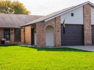 1503 Berkley Cir, Mishawaka, IN