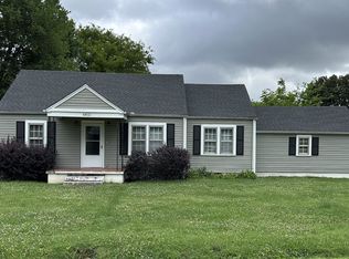 6811 Greenway Dr, Chattanooga, TN 37421