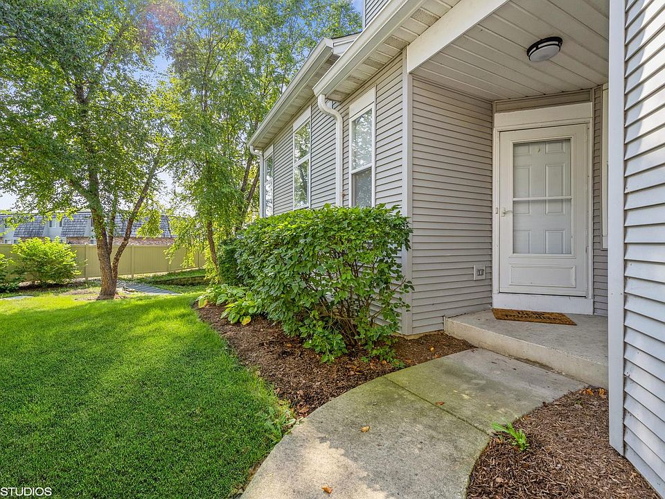 1st image of 125 Lilac Ln