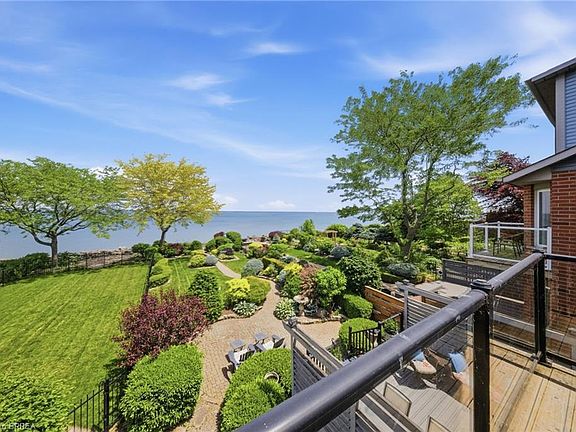 3rd image of 23 Edgewater Dr