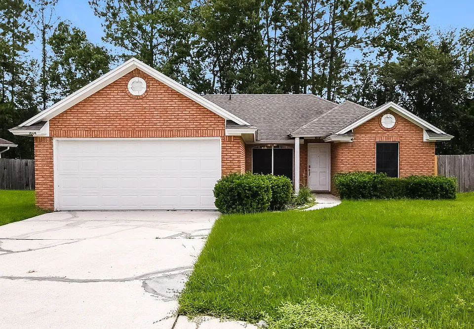 1804 Sherwood Dr
