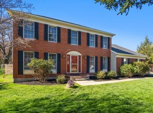 7 Farm Pond Ln, Franklin, MA 02038