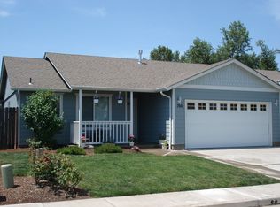 760 NW Lone Tree St, Albany, OR 97321